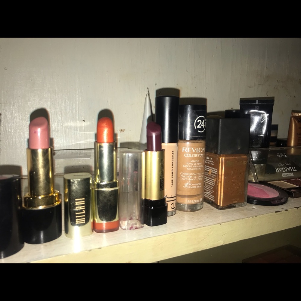 Makeup bundle